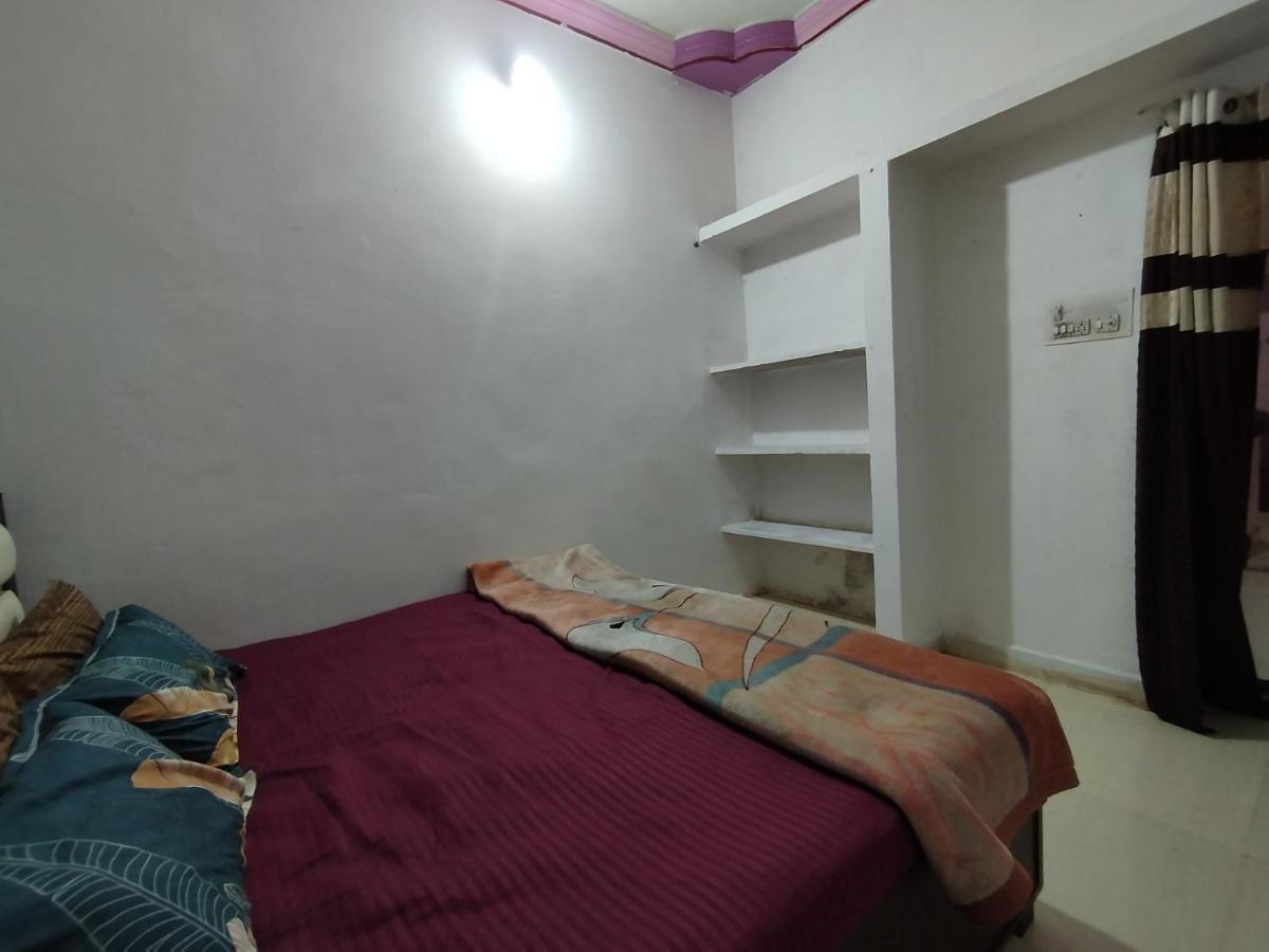 אויאיין Kalpeshwar Homestay מראה חיצוני תמונה