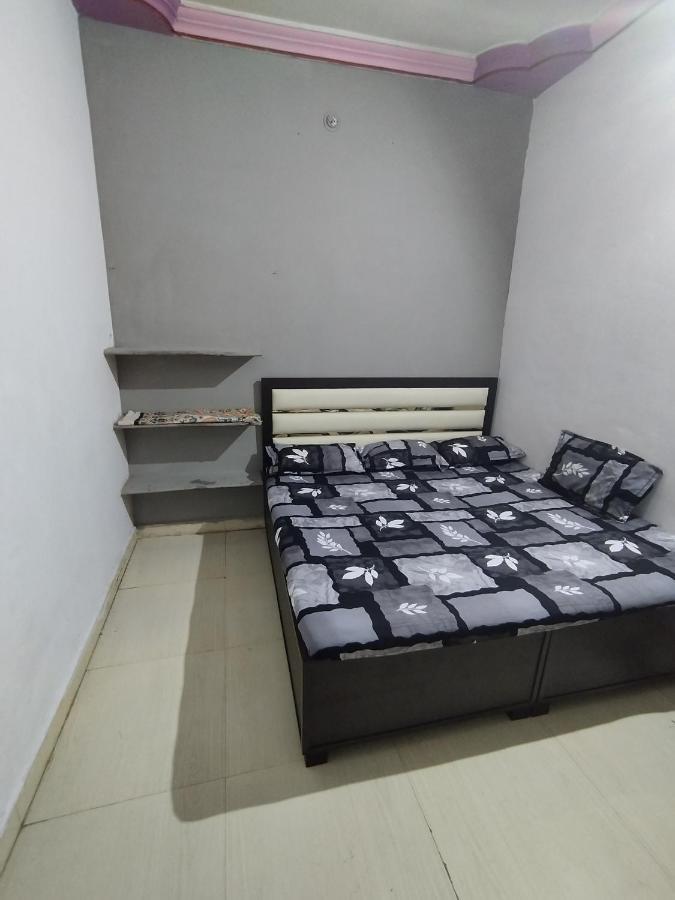 אויאיין Kalpeshwar Homestay מראה חיצוני תמונה
