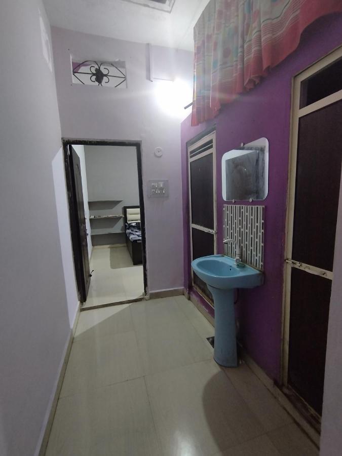 אויאיין Kalpeshwar Homestay מראה חיצוני תמונה